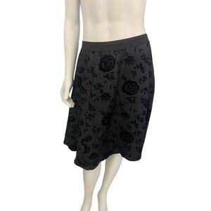 Studio 253 black floral velvet embossed skirt elastic pull on medium